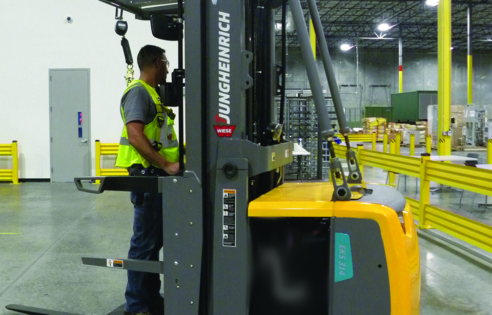 Wiese sells Jungheinrich and CAT lift trucks in Tupelo Mississippi
